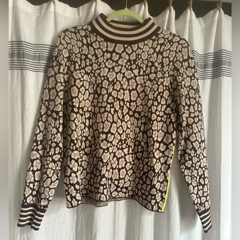 THML sweater